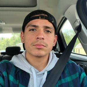 Meet your Posher, Justin